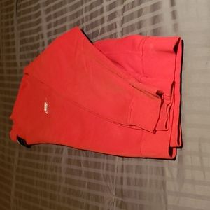 NIKE RED CREW NECK SWEATSHIRT - SIZE SMALL
